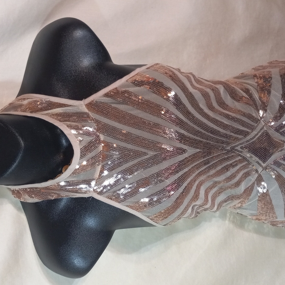 Lovely's Collection 💕 (JLO Inspired) - Picture 2 of 4